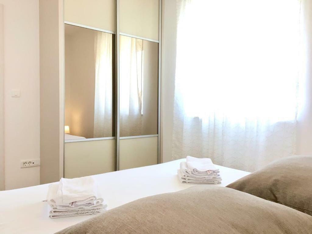 Luxury View Apartments โรกอซนิซา ภายนอก รูปภาพ