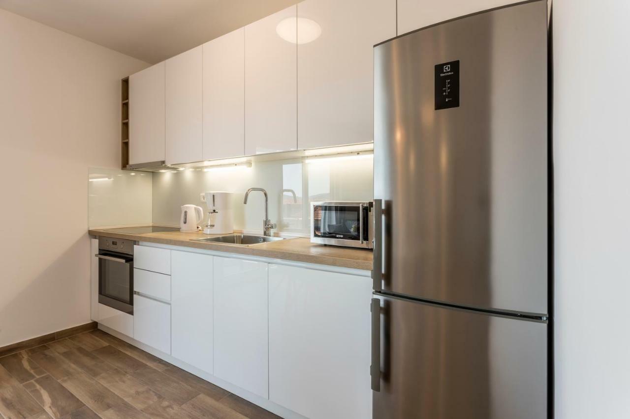 Luxury View Apartments โรกอซนิซา ภายนอก รูปภาพ